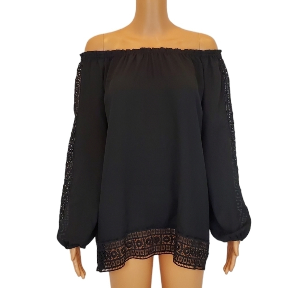 Zac & Rachel off shoulders long sleeve blouse